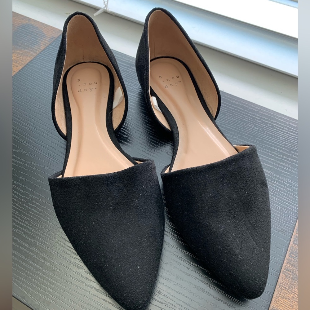 Black flats, size 8 from Target, never worn